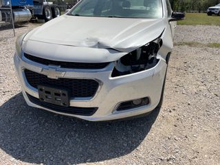 2014 Chevrolet Malibu 1LZ - Primary Damage Straight On Image